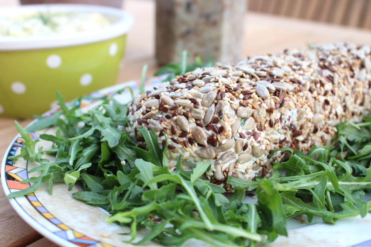 Kaeserollre-mit-Schafs-und-Frischkaese