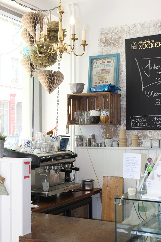 fraumasulzke-Mrs-T-4