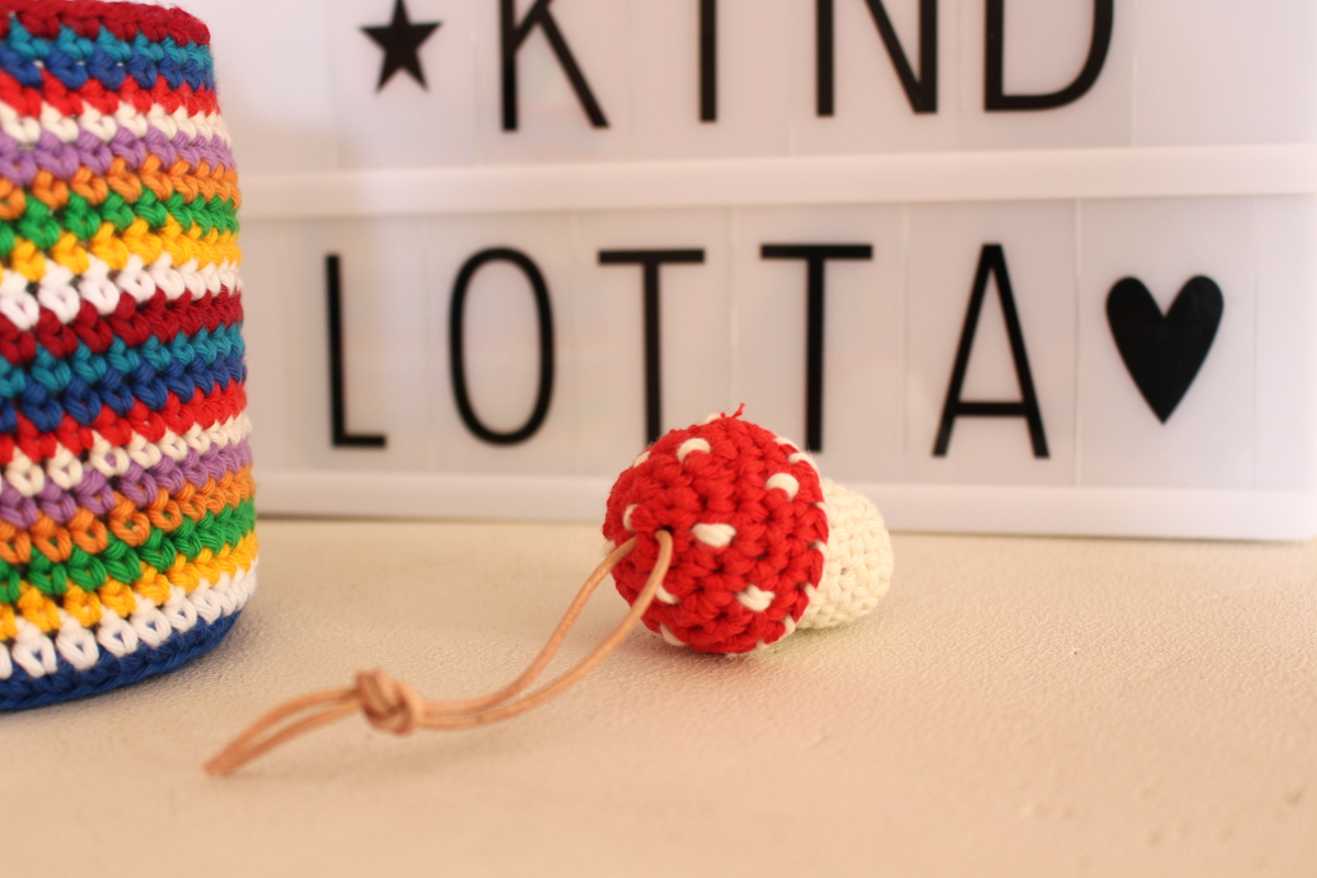 Ringel-gehäkelt-Schraubglas-Stiftebecher05