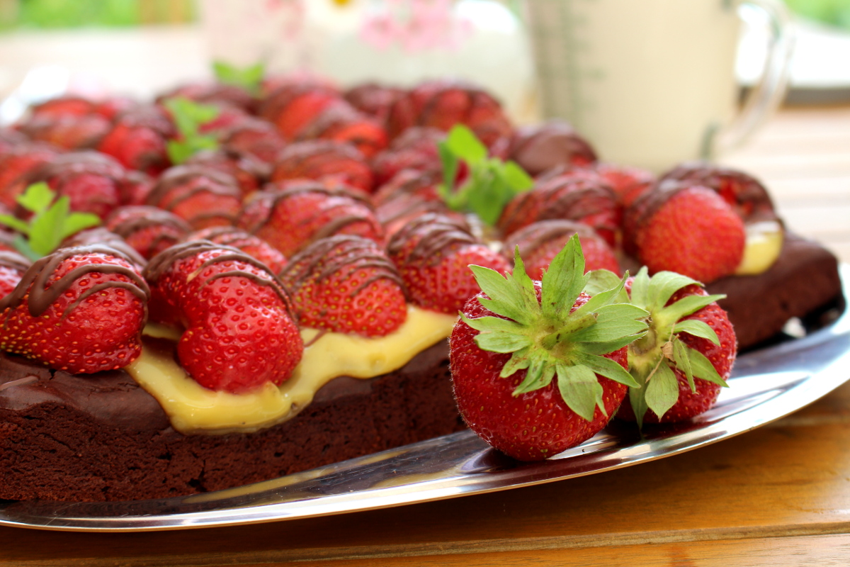 veganer-Brownie-Erdbeerkuchen15