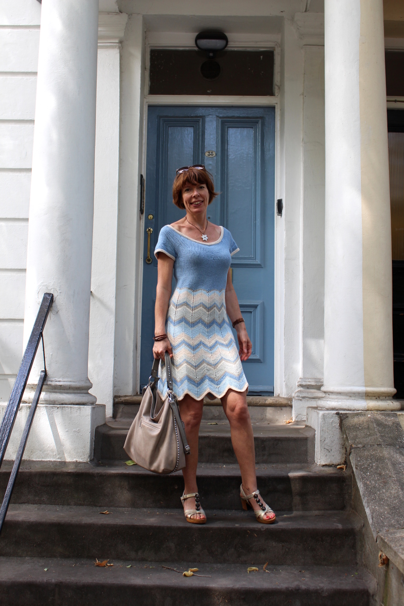 Strickkleid_Drops_Sommerkleid11