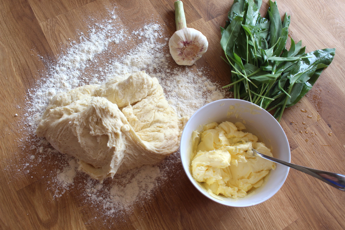 Bärlauch-Knoblauch-Brot01
