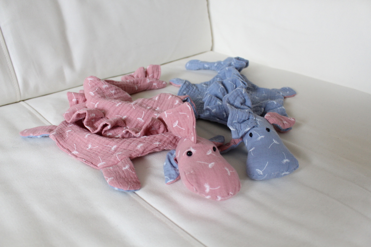 Drache_Molton_Kuscheltier11