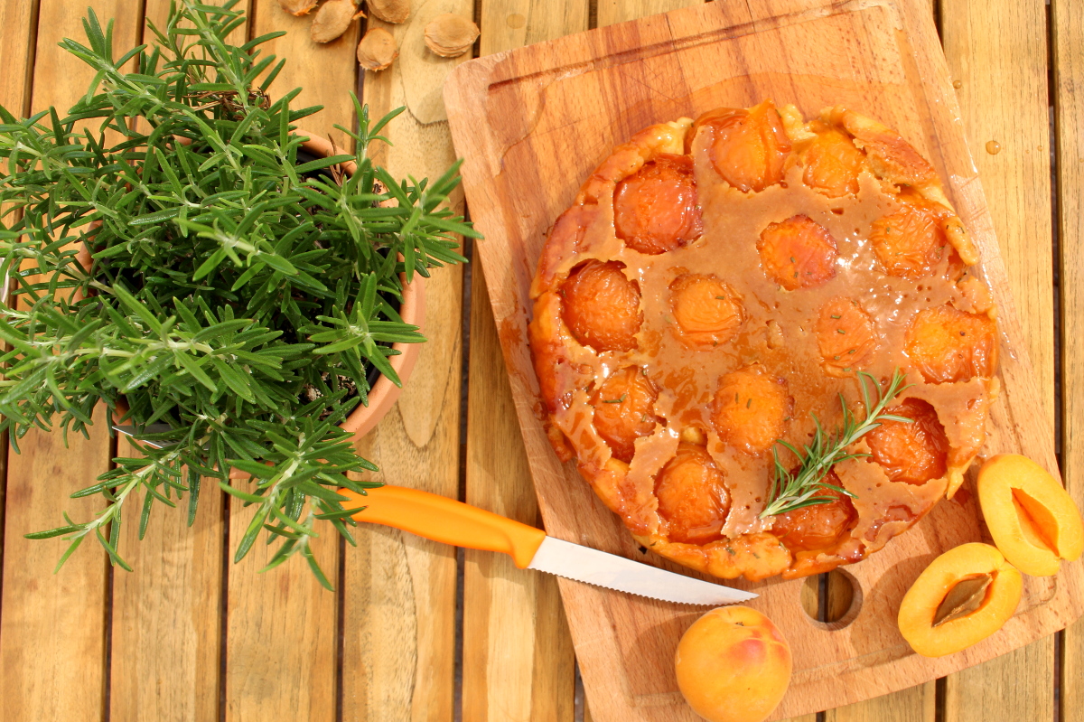 Aprikosen_Rosmarin_Tarte10